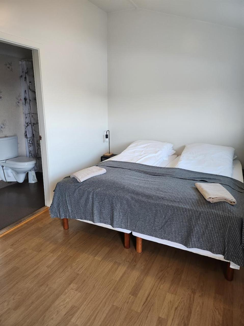 Fjos Guesthouse Varmahlid  Luaran gambar